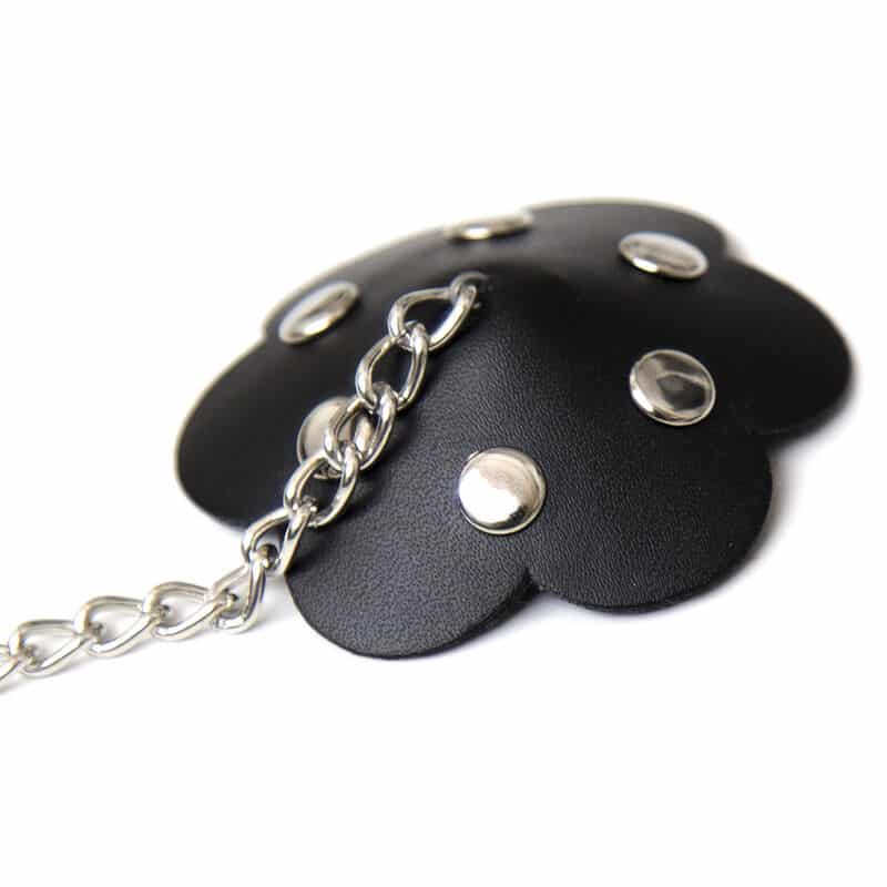 OHMAMA FETISH – BOUCLIER DE NIPPE PÉTALE AVEC CHAÎNE