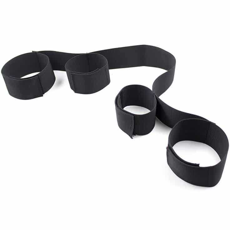 OHMAMA FETISH – SPREADER SOFT BAR FULL NYLON RETENUES DE POIGNET
