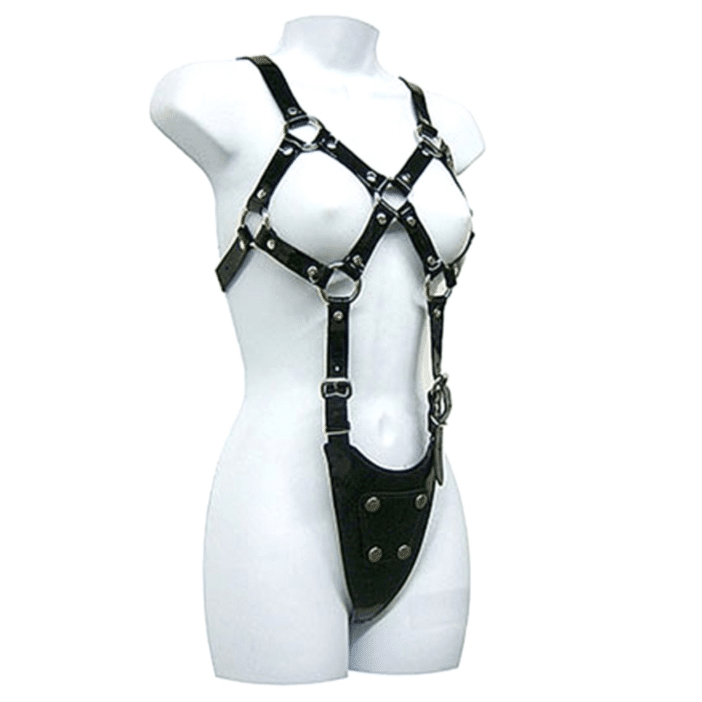 LEATHER BODY – CORPS EXPOS?